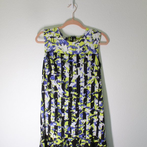 Peter Pilotto Target Dress Striped floral Spring Flounce Hem Shift - Size Medium - Picture 2 of 8